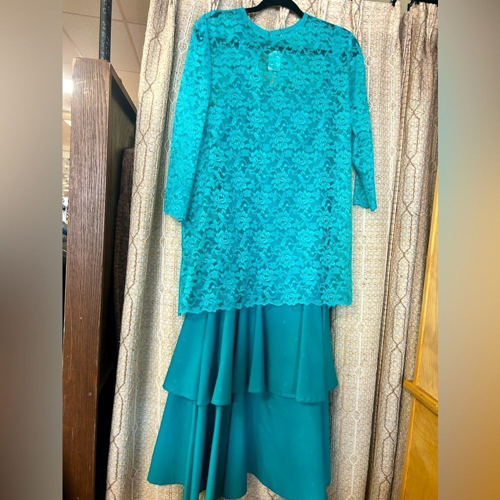 🛍️ James Marshall ladies 16 teal dress/lace cover up